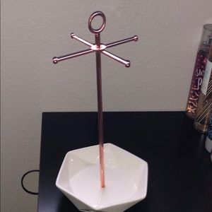 Jewelry holder